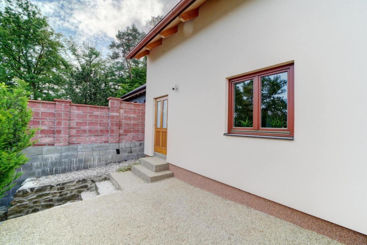 Hotel Zlechov Plumlov Εξωτερικό φωτογραφία