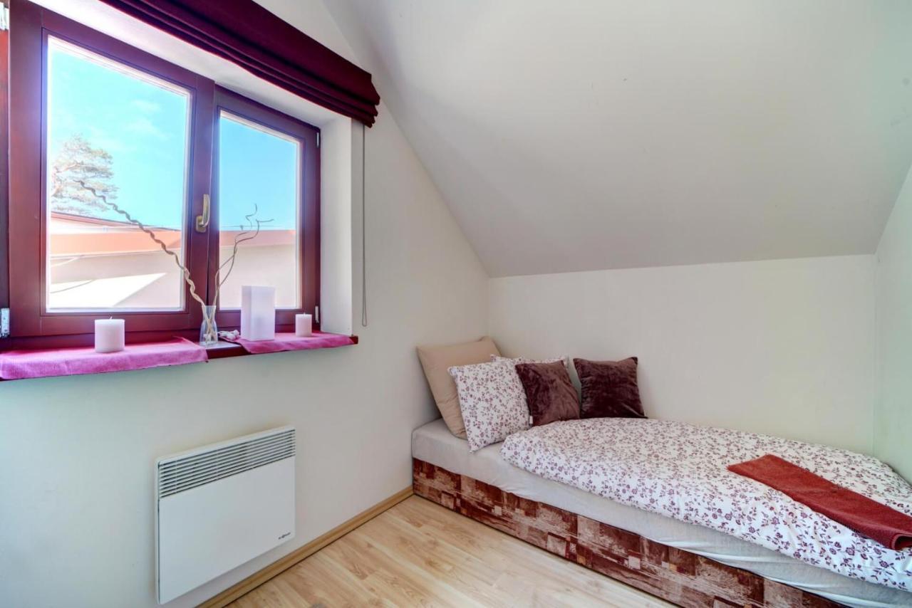 Hotel Zlechov Plumlov Εξωτερικό φωτογραφία