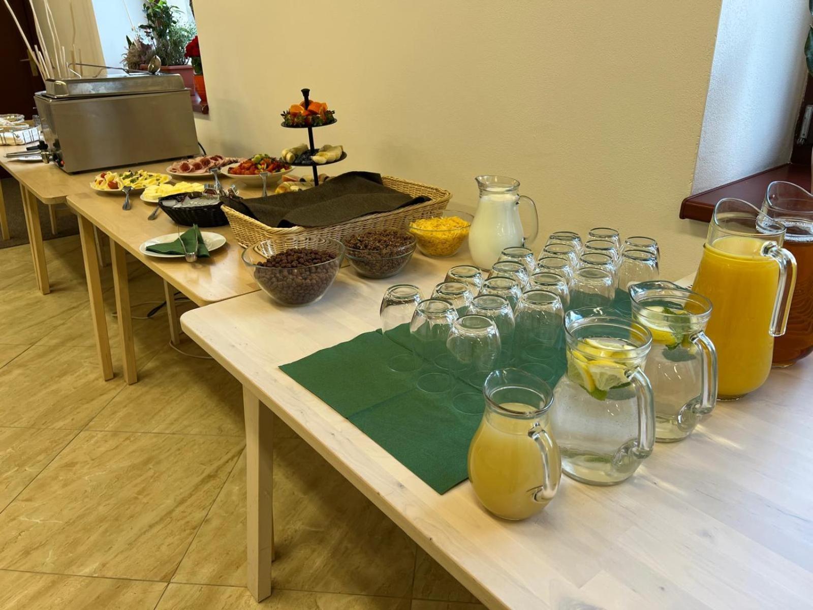 Hotel Zlechov Plumlov Εξωτερικό φωτογραφία
