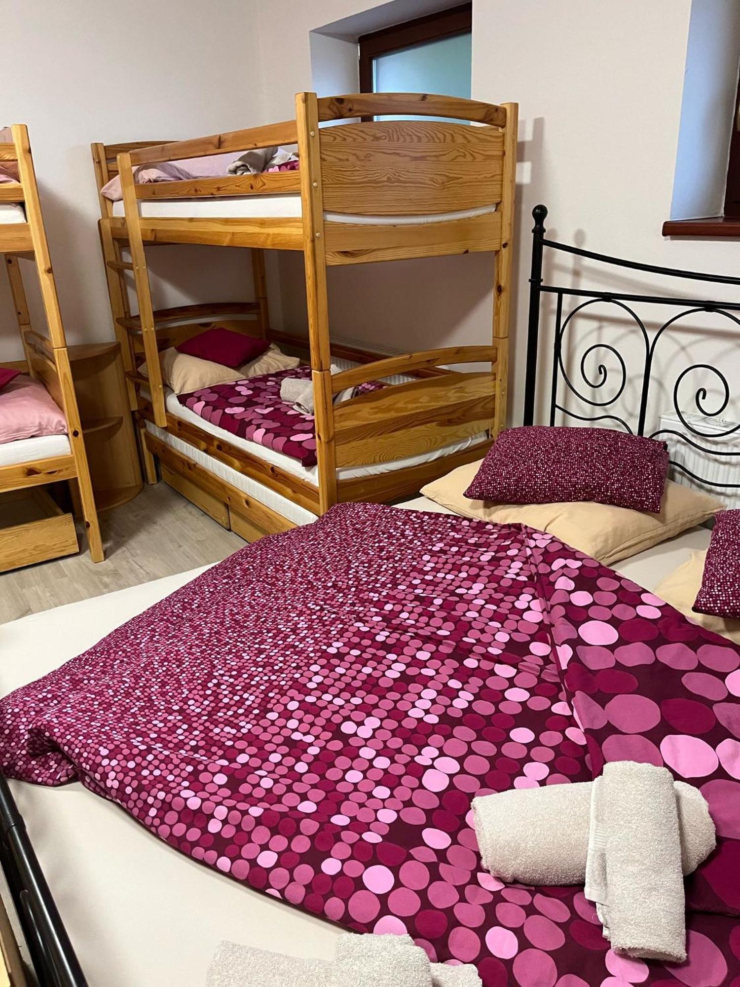 Hotel Zlechov Plumlov Δωμάτιο φωτογραφία