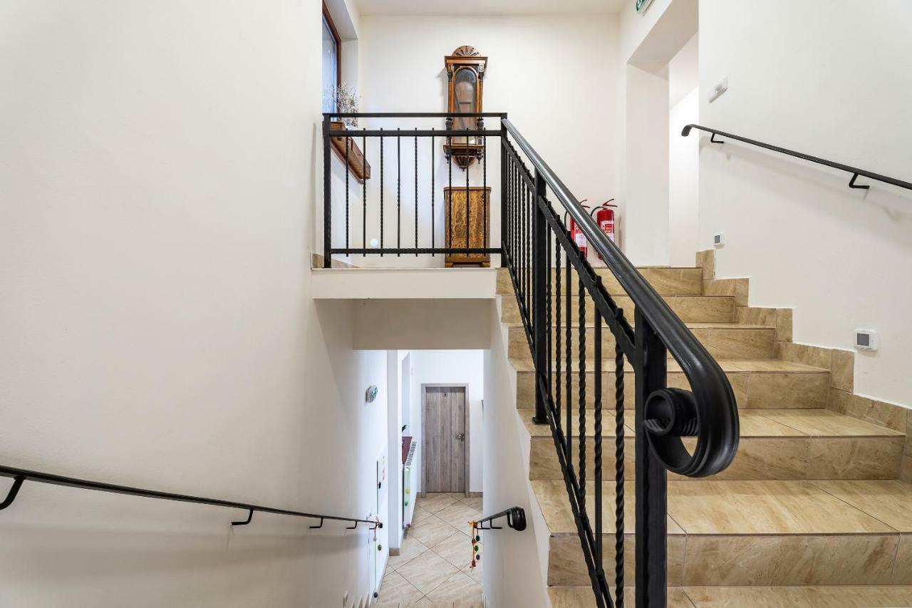 Hotel Zlechov Plumlov Εξωτερικό φωτογραφία